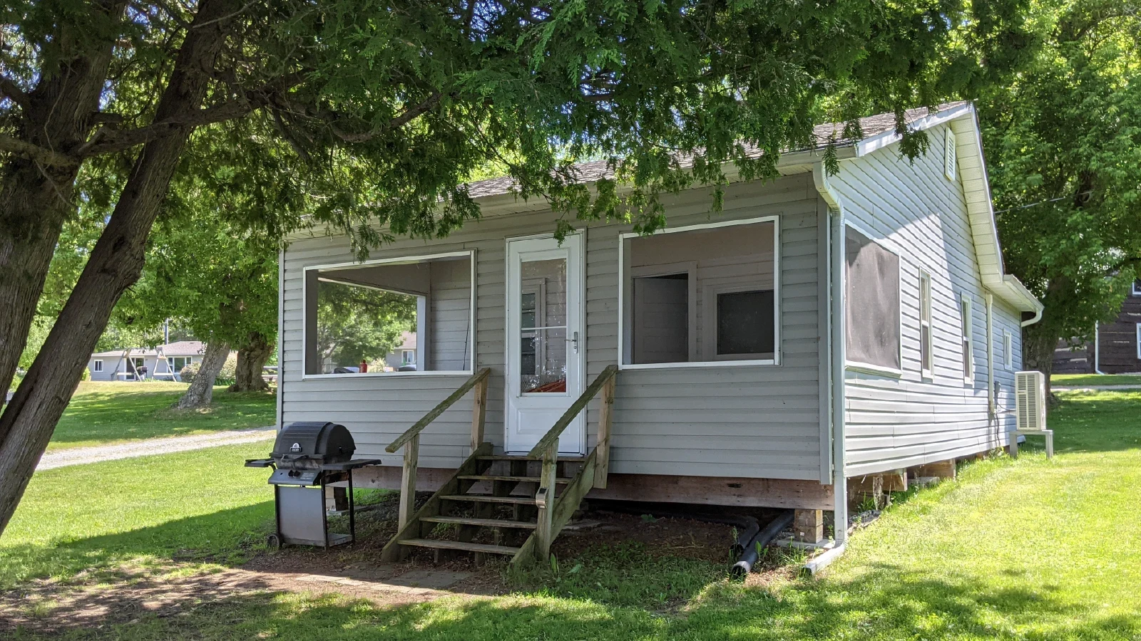 Three Bedroom Cottage Rental Cottage #5 in Kawartha Lakes